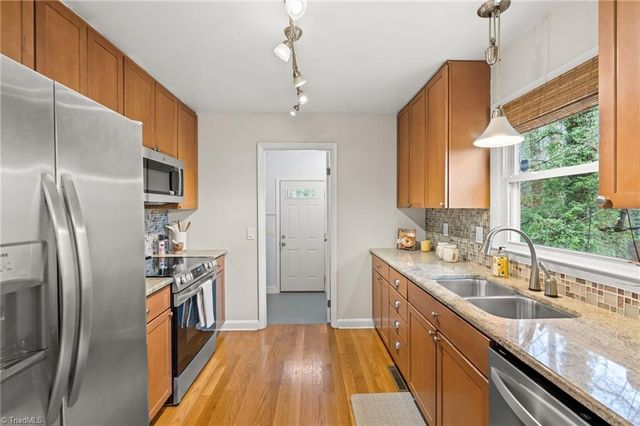 1629 Ardsley Street, Winston-salem, NC 27103