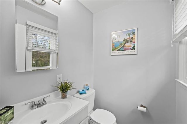 1629 Ardsley Street, Winston-salem, NC 27103