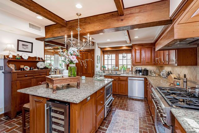 13677 Patin Dyke Rd, Ventress, LA 70783