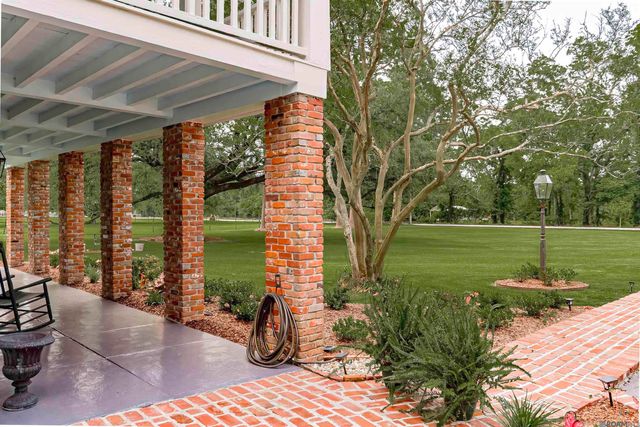 13677 Patin Dyke Rd, Ventress, LA 70783