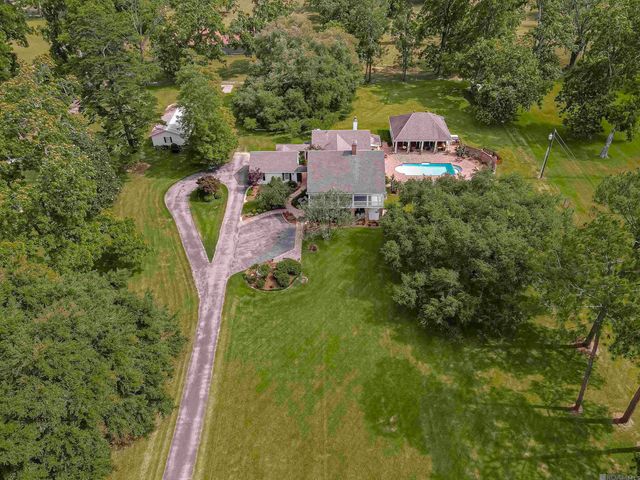 13677 Patin Dyke Rd, Ventress, LA 70783