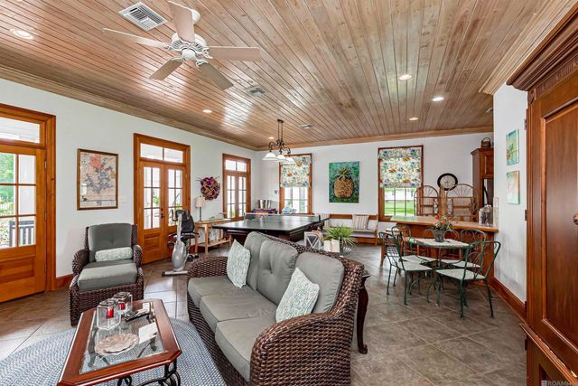 13677 Patin Dyke Rd, Ventress, LA 70783