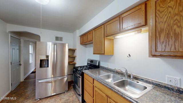 3734 Frampton Drive, Toledo, OH 43614