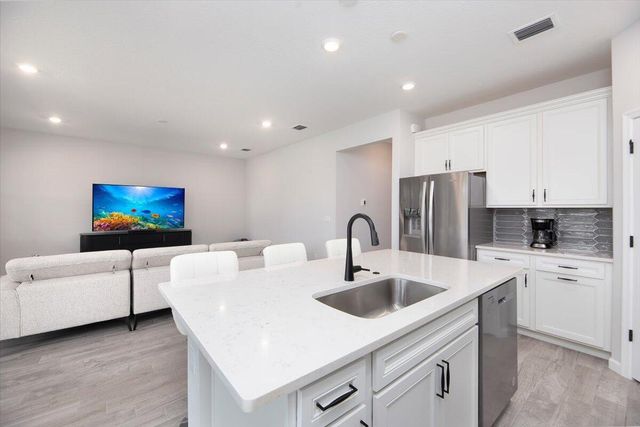 361 SE Filoli Drive, Port St Lucie, FL 34984