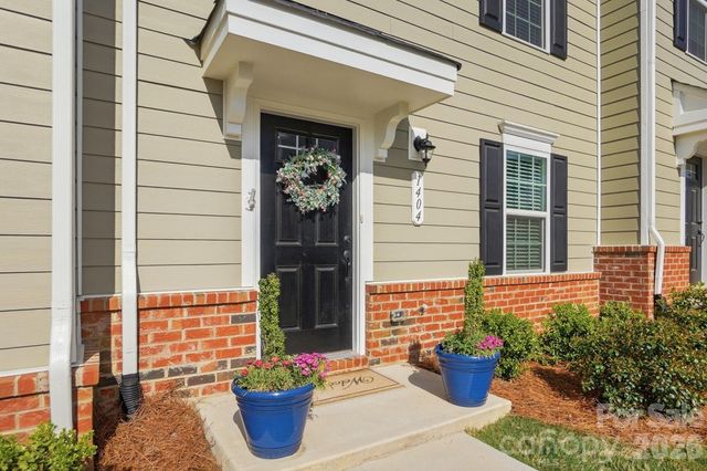 1404 May Apple Drive, Matthews, NC 28104