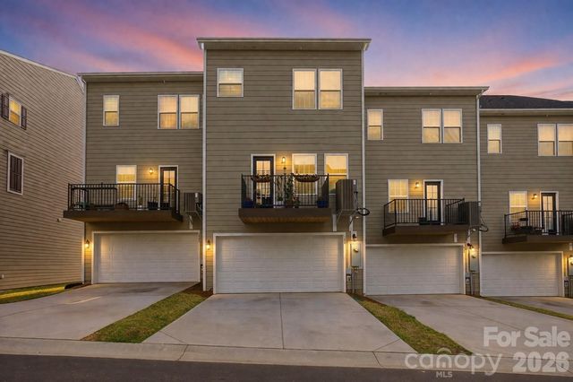 1404 May Apple Drive, Matthews, NC 28104