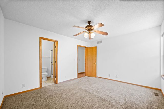 4405 E Falcon St, Wichita, KS 67220