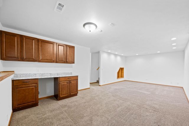 4405 E Falcon St, Wichita, KS 67220