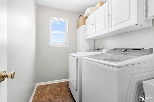 27012 Mary Court, Flat Rock, MI 48134