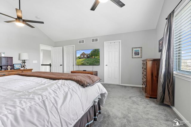 27012 Mary Court, Flat Rock, MI 48134