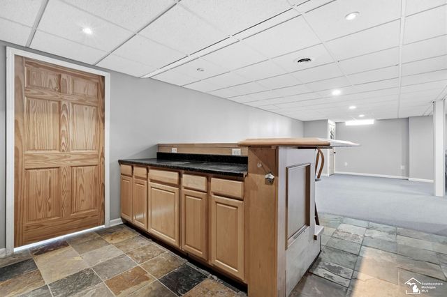 27012 Mary Court, Flat Rock, MI 48134