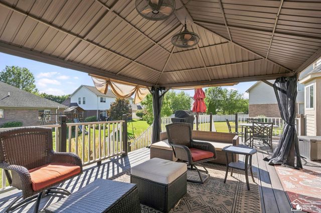 27012 Mary Court, Flat Rock, MI 48134