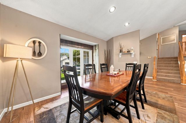 8590 Jorgensen Avenue S, Cottage Grove, MN 55016