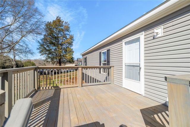 104 Wateree Lane, Williamston, SC 29697