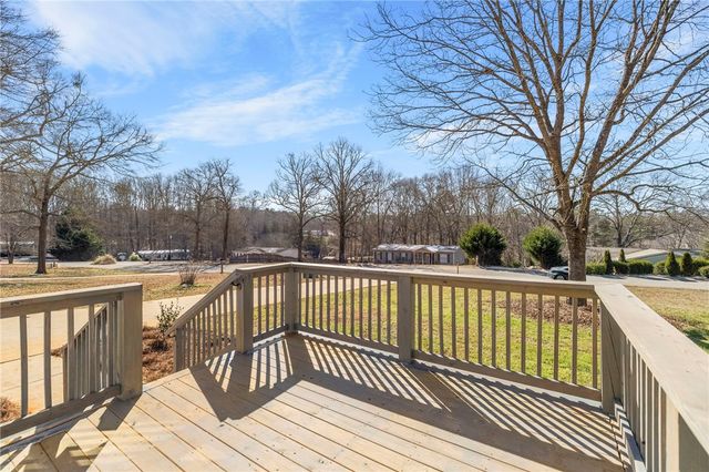 104 Wateree Lane, Williamston, SC 29697