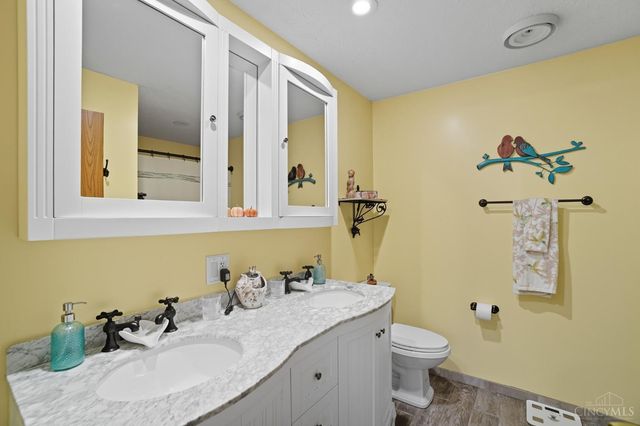 707 Hesse Drive, Perry Twp, OH 45118