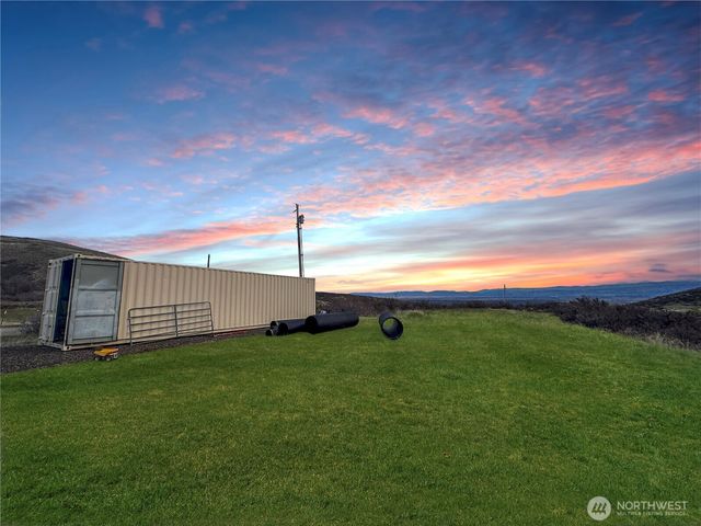 8820 Robbins Road, Ellensburg, WA 98926