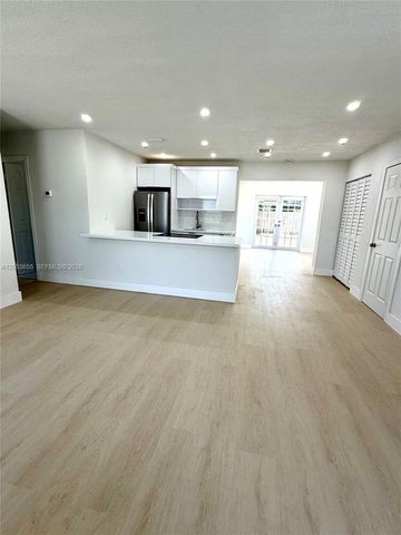 4810 NW 11th Pl, Lauderhill, FL 33313