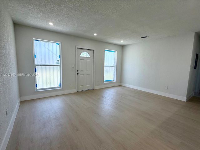 4810 NW 11th Pl, Lauderhill, FL 33313