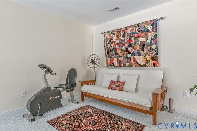 3528 Gwynns Pl, Glen Allen, VA 23060