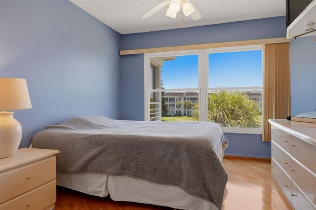 4400 EXETER DRIVE 305, Longboat Key, FL 34228