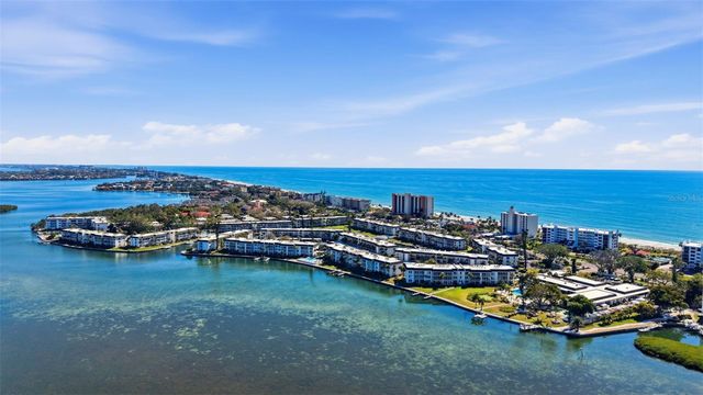 4400 EXETER DRIVE 305, Longboat Key, FL 34228