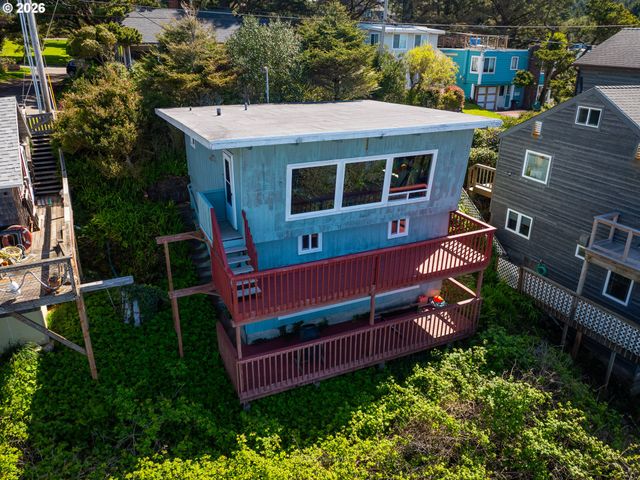 1582 SUNSET Ave, Oceanside, OR 97134