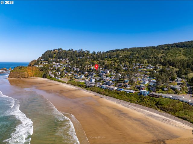 1582 SUNSET Ave, Oceanside, OR 97134