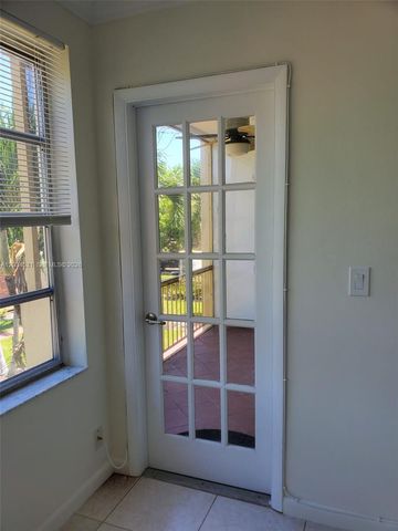 851 NE 14th Avenue 414, Hallandale Beach, FL 33009