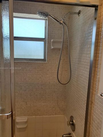 851 NE 14th Avenue 414, Hallandale Beach, FL 33009