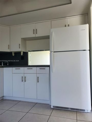 851 NE 14th Avenue 414, Hallandale Beach, FL 33009