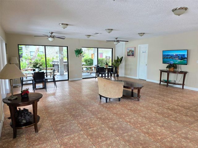 3129 Oakland Shores Drive A204, Oakland Park, FL 33309