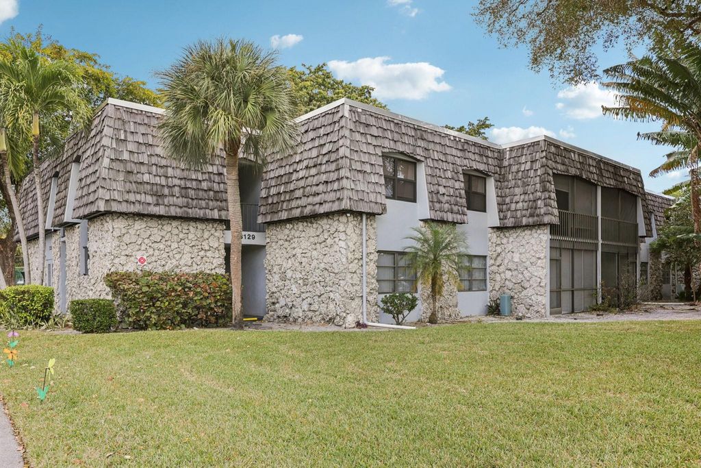 3129 Oakland Shores Drive A204, Oakland Park, FL 33309
