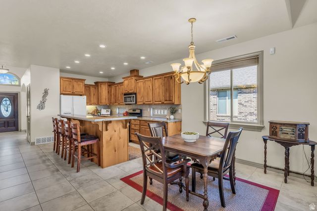 1941 W TRAILSIDE, Syracuse, UT 84075
