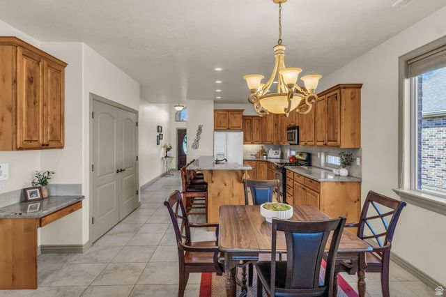 1941 W TRAILSIDE, Syracuse, UT 84075