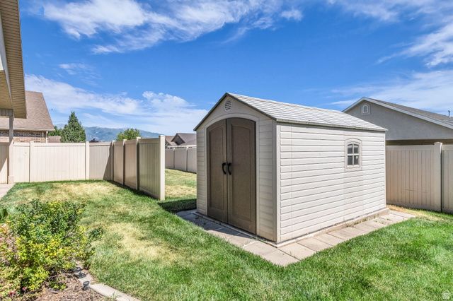 1941 W TRAILSIDE, Syracuse, UT 84075