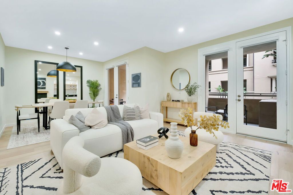 5831 Seawalk Drive 117, Playa Vista, CA 90094