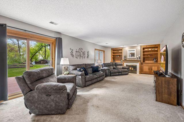 15000 Juniper Ridge Drive NW, Andover, MN 55303