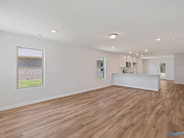 28065 Caperton Drive, Harvest, AL 35749