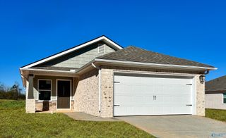 28065 Caperton Drive, Harvest, AL 35749