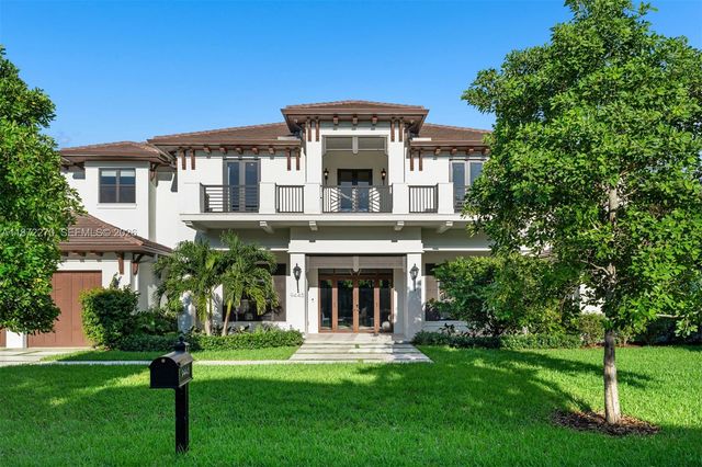 9445 SW 72nd Court, Pinecrest, FL 33156