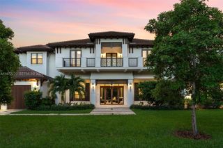 9445 SW 72nd Court, Pinecrest, FL 33156