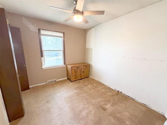 1 Hi View Ridge Drive, Archie, MO 64725