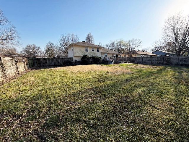 1 Hi View Ridge Drive, Archie, MO 64725