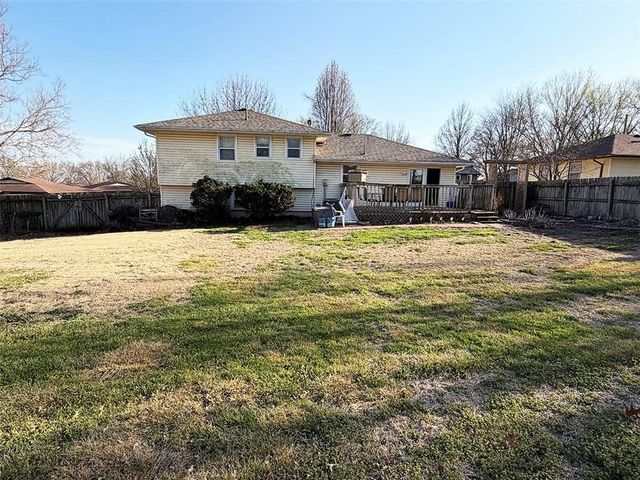 1 Hi View Ridge Drive, Archie, MO 64725