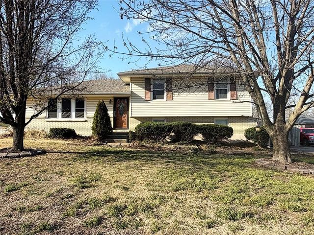 1 Hi View Ridge Drive, Archie, MO 64725