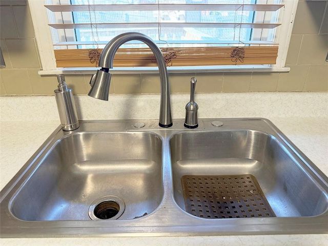 1 Hi View Ridge Drive, Archie, MO 64725