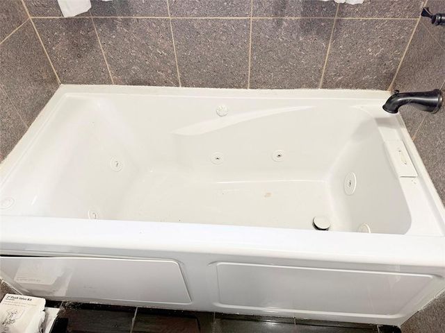 1 Hi View Ridge Drive, Archie, MO 64725