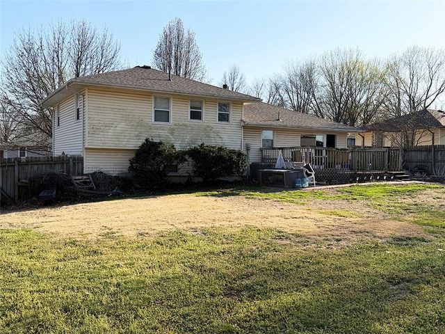 1 Hi View Ridge Drive, Archie, MO 64725