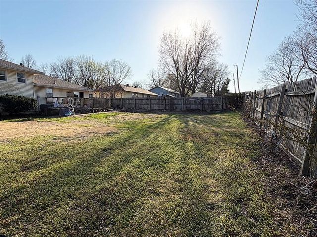 1 Hi View Ridge Drive, Archie, MO 64725